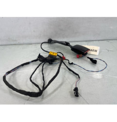 Attache ceinture avant gauche RENAULT GRAND SCENIC 3