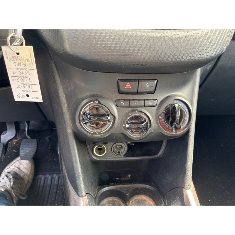 PEUGEOT 2008 1 PHASE 1 1.2 VTI - 12V Photo n°6