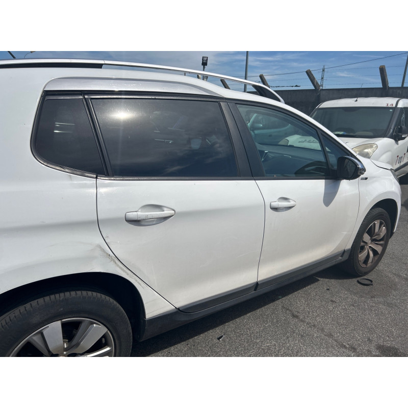 PEUGEOT 2008 1 PHASE 1 1.2 VTI - 12V Photo n°24