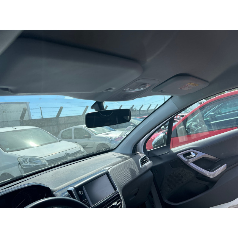 PEUGEOT 2008 1 PHASE 1 1.2 VTI - 12V Photo n°25