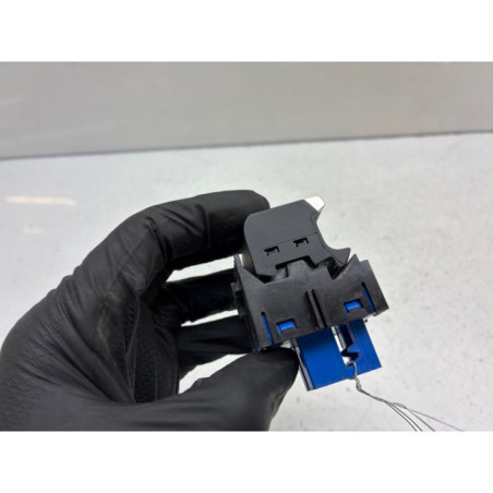 Poignee electrique frein a main TOYOTA PROACE 3 CITY