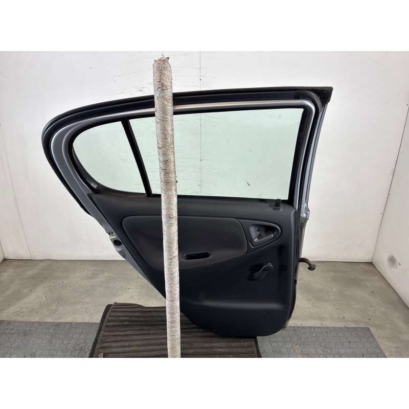 Porte arriere gauche TOYOTA YARIS 1 Photo n°1