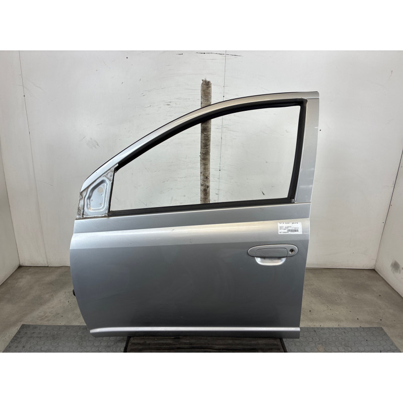 Porte avant gauche TOYOTA YARIS 1 Photo n°1