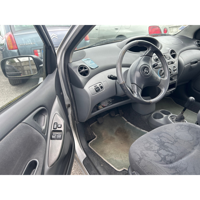 Porte avant gauche TOYOTA YARIS 1 Photo n°11
