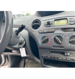 Porte avant gauche TOYOTA YARIS 1