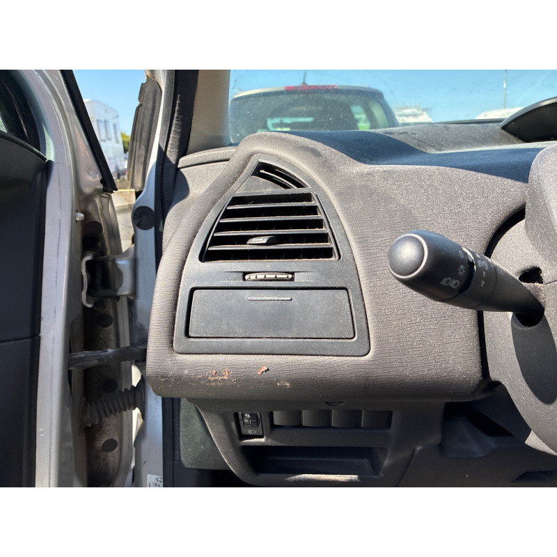 Aile avant gauche CITROEN C4 1 Photo n°17