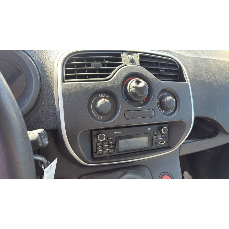 Poignee porte coffre gauche RENAULT KANGOO 2 Photo n°20