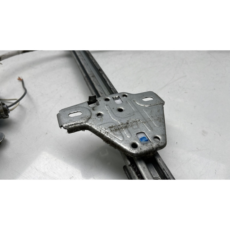Leve vitre electrique avant droit RENAULT MASTER 2 Photo n°5