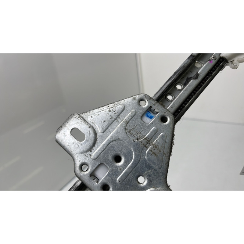 Leve vitre electrique avant droit RENAULT MASTER 2 Photo n°9