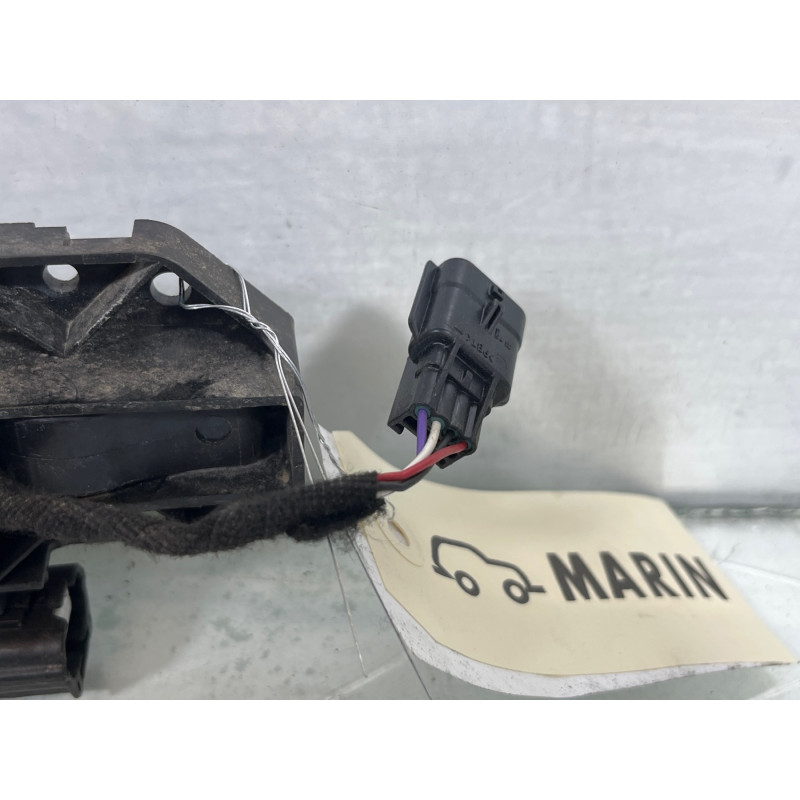 Poignee porte avant gauche RENAULT GRAND SCENIC 3 Photo n°3