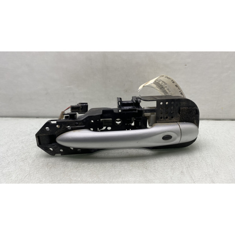 Poignee porte arriere droit RENAULT MEGANE 3 Photo n°1