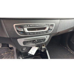 Poignee porte arriere droit RENAULT MEGANE 3