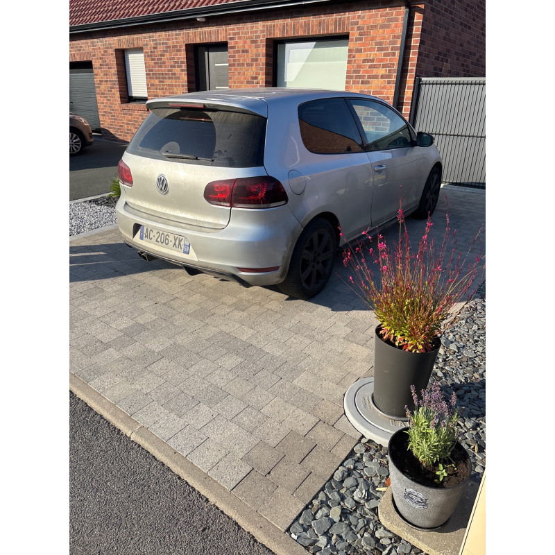 VOLKSWAGEN GOLF 6 2.0 TDI - 16V TURBO Photo n°11