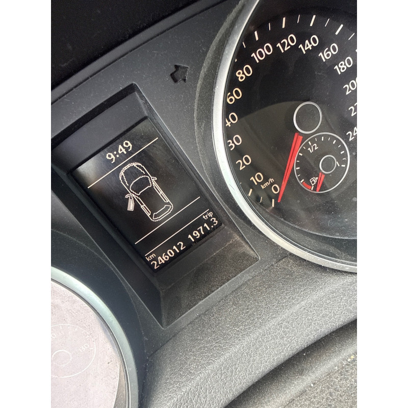 VOLKSWAGEN GOLF 6 2.0 TDI - 16V TURBO Photo n°20