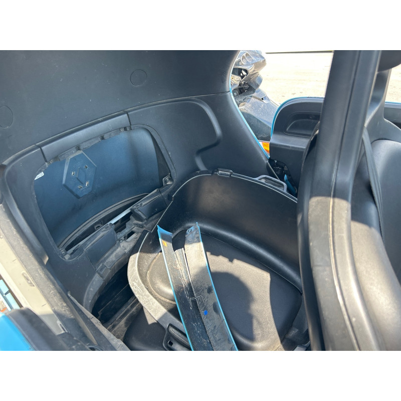 RENAULT TWIZY 45 QUADRICYCLE LEGER Photo n°6