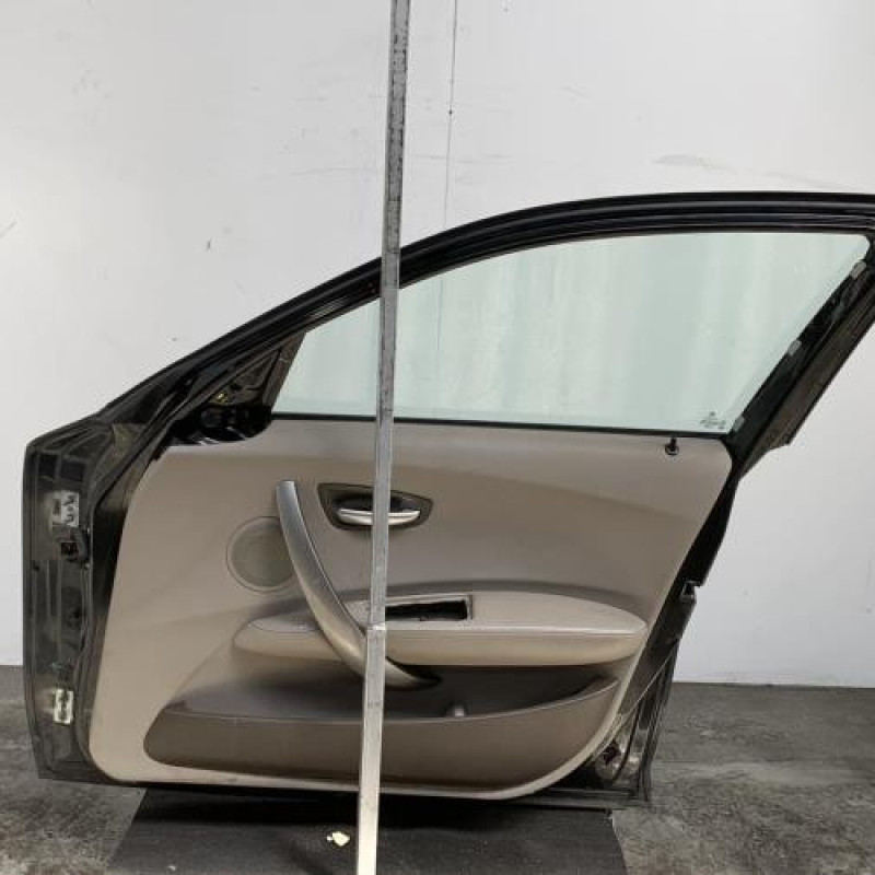 Porte avant droit BMW SERIE 1 E87 Photo n°5