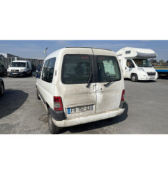 Vitre arriere gauche PEUGEOT PARTNER 1