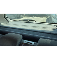 Custode avant gauche (porte) PEUGEOT 3008 1
