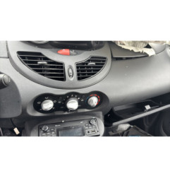 RENAULT TWINGO 2 PHASE 2 1.2i - 16V