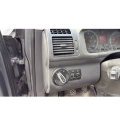 Vitre arriere gauche VOLKSWAGEN TOURAN 1