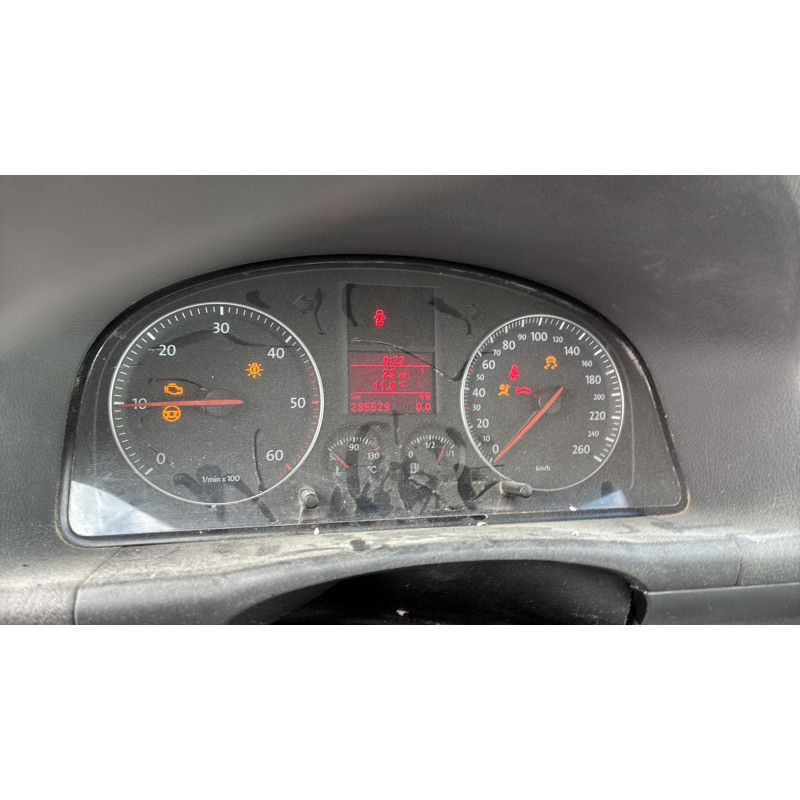 Vitre arriere gauche VOLKSWAGEN TOURAN 1 Photo n°19