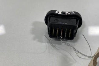 Interrupteur de leve vitre avant gauche DACIA SANDERO 1