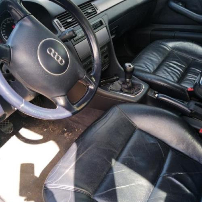 Retroviseur droit AUDI A6 2 Photo n°9