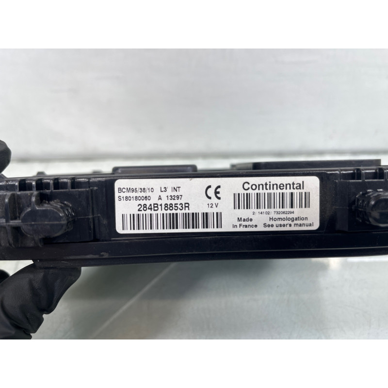 Boitier UCH RENAULT GRAND SCENIC 3 Photo n°1