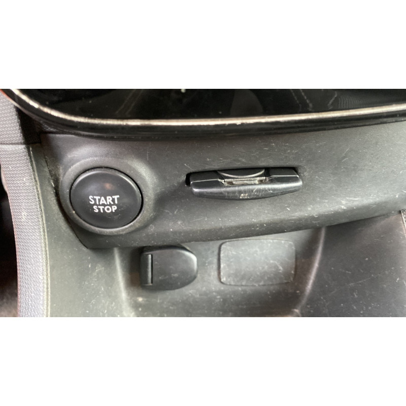 Boitier air bag RENAULT CLIO 4 Photo n°13