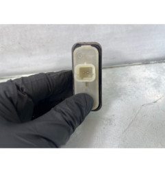 Bouton de coffre RENAULT CLIO 4