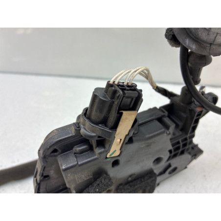Serrure avant gauche RENAULT CLIO 4