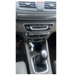 Pretensionneur de ceinture avant gauche RENAULT MEGANE 3