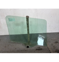 Vitre arriere gauche PEUGEOT 206