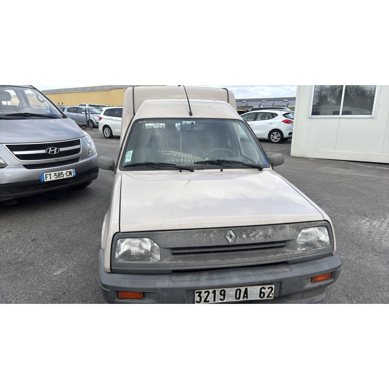 Eclairage de plaque RENAULT EXPRESS Photo n°10