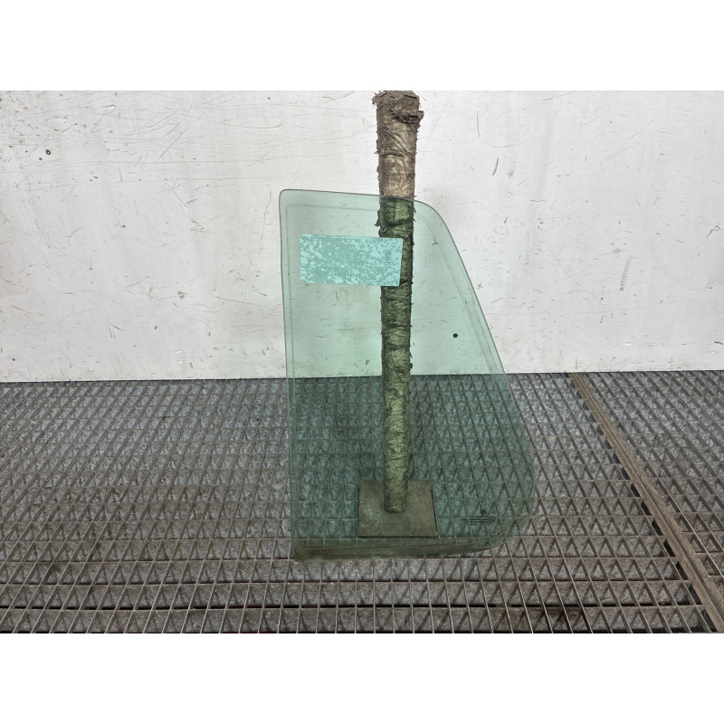 Custode arriere droit (porte) VOLKSWAGEN GOLF 4 Photo n°1