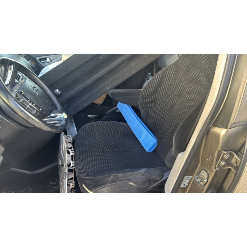 Pretensionneur de ceinture arriere gauche CITROEN C4 PICASSO 1 Photo n°16