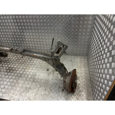 Essieu arriere PEUGEOT 3008 1