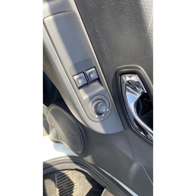 Moteur RENAULT CLIO 4 Photo n°15