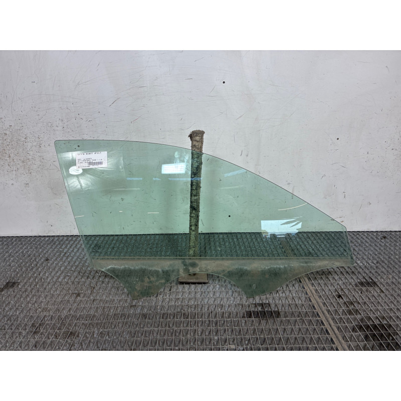 Vitre avant droit AUDI A3 3 Photo n°1