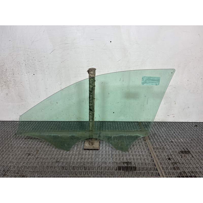 Vitre avant droit AUDI A3 3 Photo n°2
