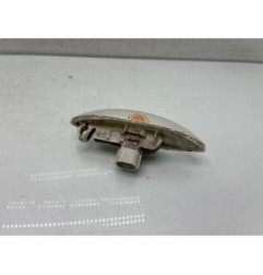 Repetiteur clignotant avant droit  (Feux) TOYOTA YARIS 1