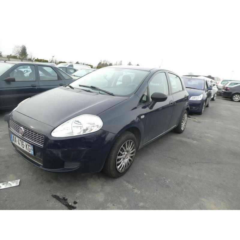 Moteur FIAT GRANDE PUNTO Photo n°13