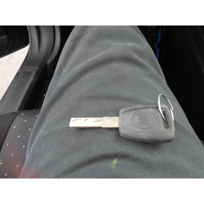 Moteur FIAT GRANDE PUNTO Photo n°15