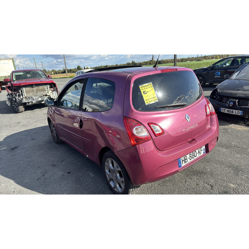 Attache ceinture arriere droit RENAULT TWINGO 2 Photo n°8