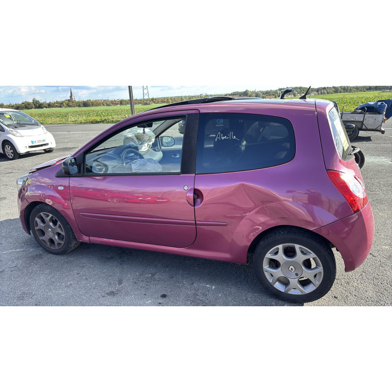 Attache ceinture arriere droit RENAULT TWINGO 2 Photo n°10