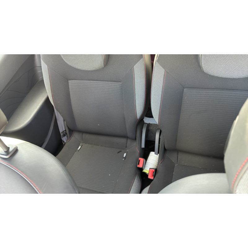 Attache ceinture arriere droit RENAULT TWINGO 2 Photo n°15