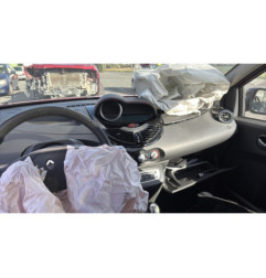 Attache ceinture arriere droit RENAULT TWINGO 2