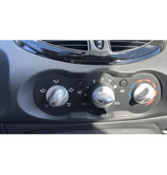 Attache ceinture arriere droit RENAULT TWINGO 2