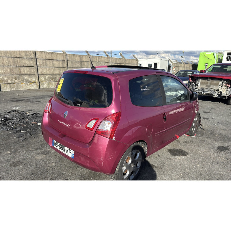 Attache ceinture arriere gauche RENAULT TWINGO 2 Photo n°7