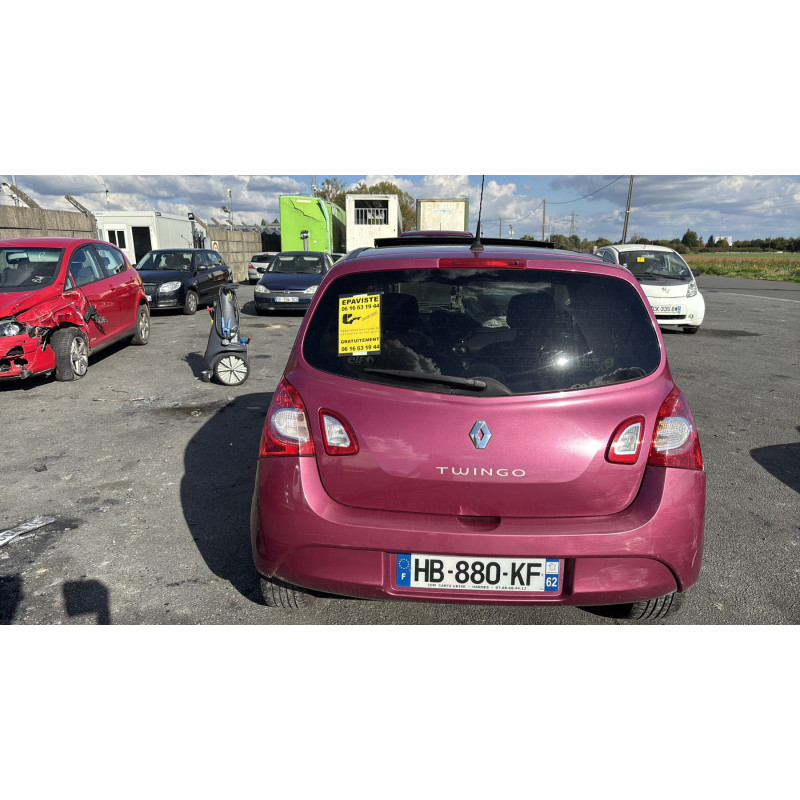 Attache ceinture arriere gauche RENAULT TWINGO 2 Photo n°9